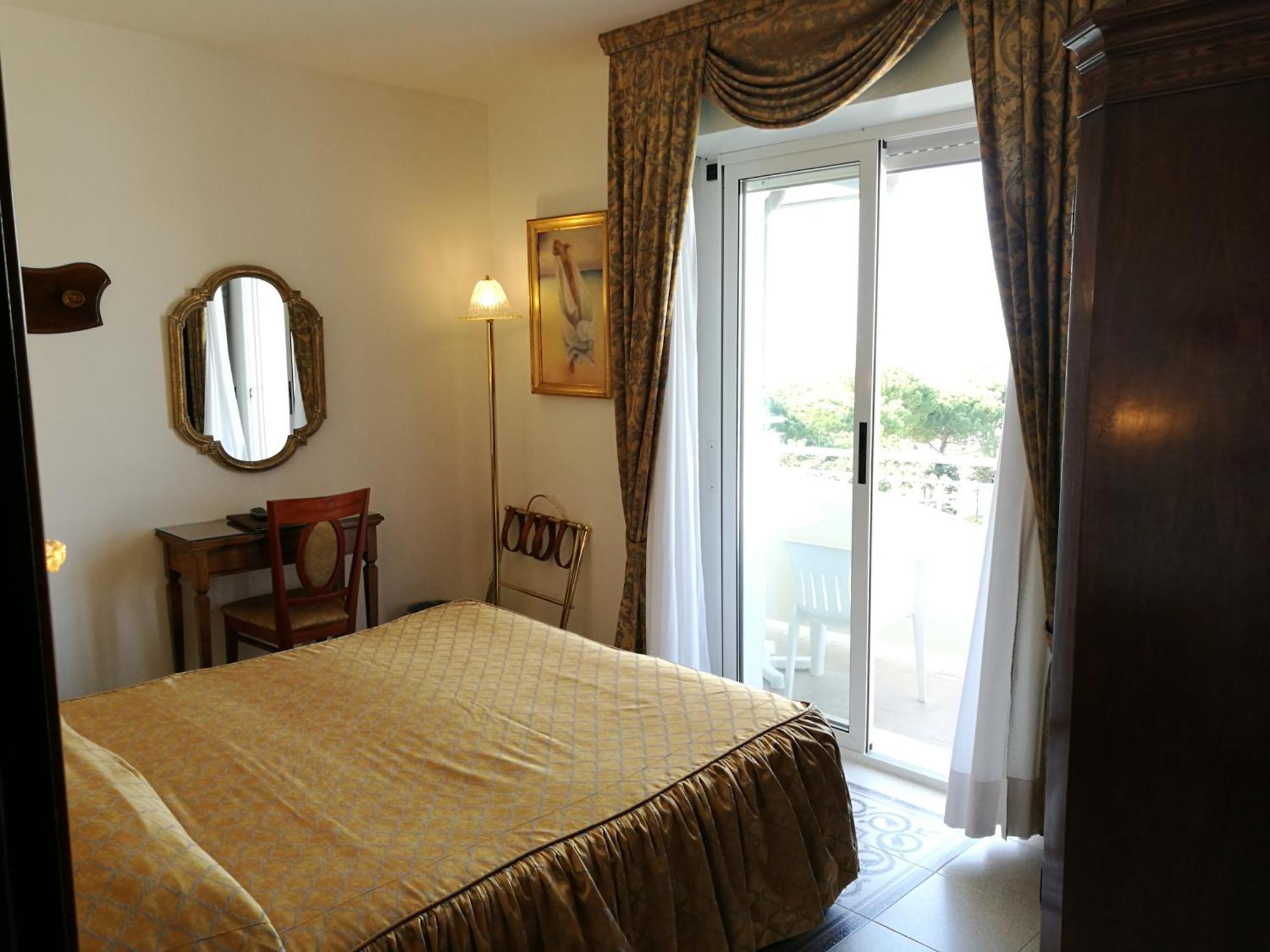 Hotel Miramare Lignano Sabbiadoro Zewnętrze zdjęcie