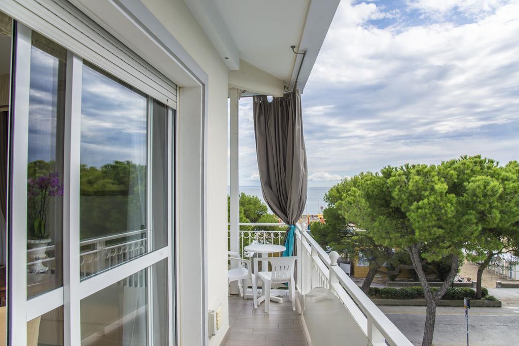 Hotel Miramare Lignano Sabbiadoro Zewnętrze zdjęcie
