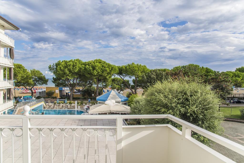 Hotel Miramare Lignano Sabbiadoro Zewnętrze zdjęcie