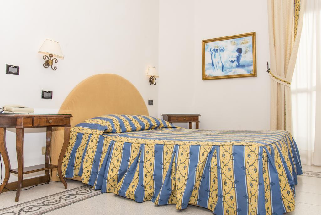 Hotel Miramare Lignano Sabbiadoro Zewnętrze zdjęcie